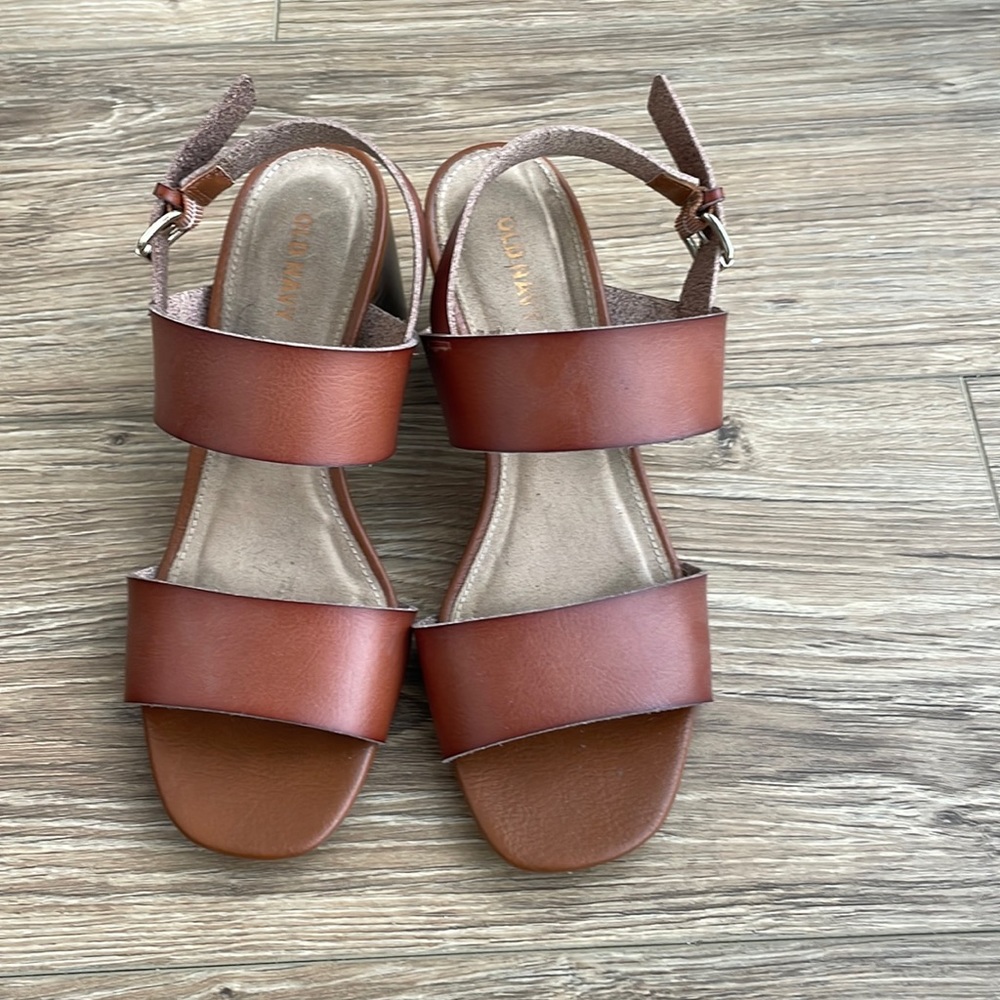 Old Navy block heel sandal